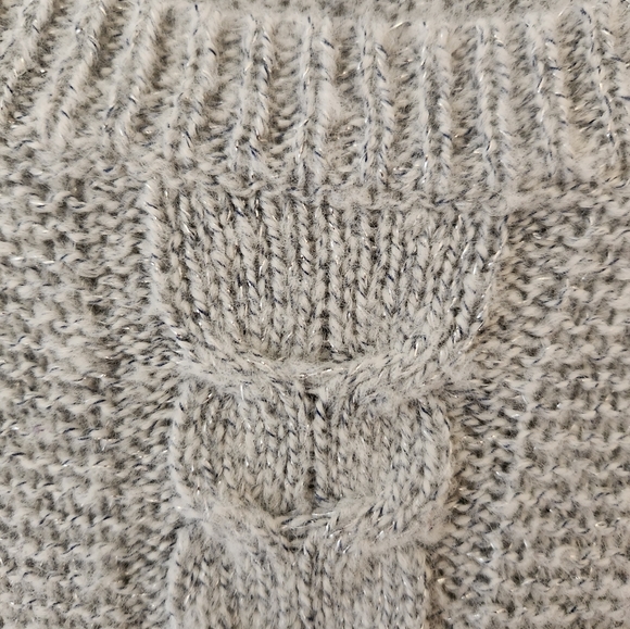 Sonoma, Large, Womens Light Gray with Silver Metallic Thread Sweater - Picture 6 of 6